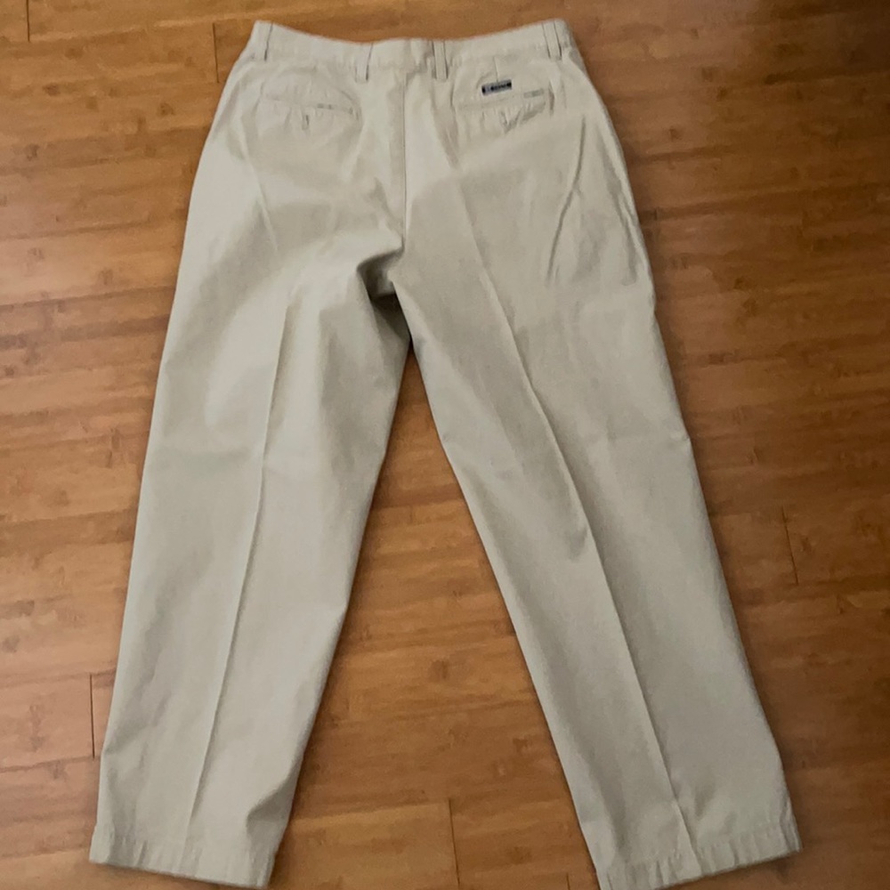 Chaps men’s khakis